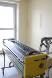 マンションクロス張り替え工事 糊付け